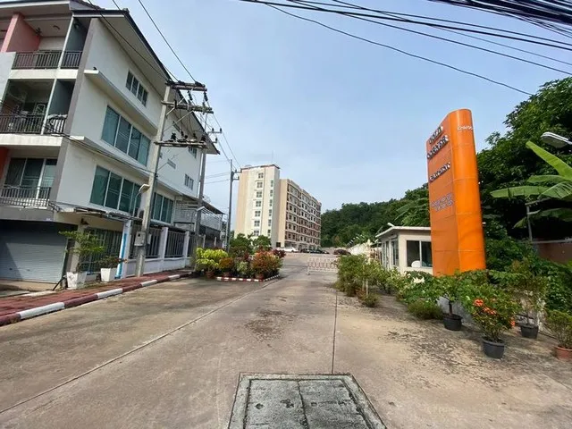 อพาร์ทเม้นท์ศรีราชา เส้นวัดชากค้อ-ไร่กล้วย ทำเลดีทอง สไตล์คอนโด FP-02446 