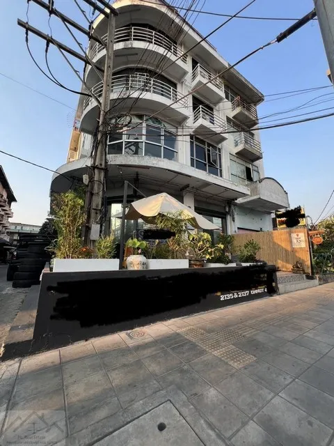 T26-619  ให้เช่า อาคารพาณิชย์ - ชั้นทั้งหมด 5 ชั้น กรุงเทพ สวนหลวง    ใกล้กับ MRT สถานีศรีนุช 30 ตร.วา