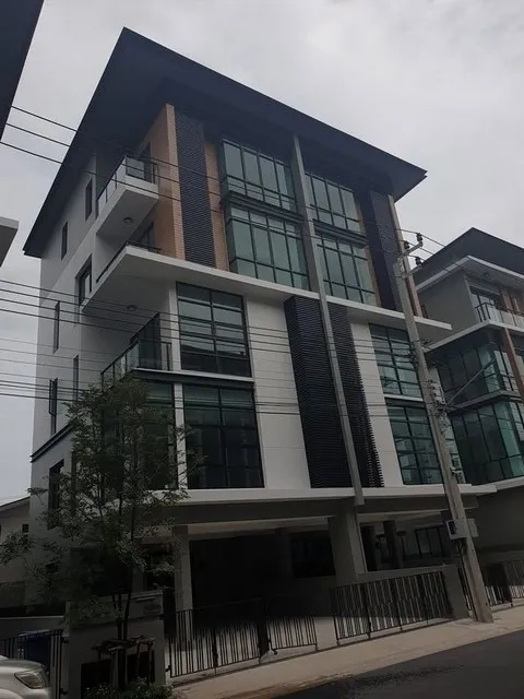 ให้เช่าโฮมออฟฟิต ขนาดใหญ่ 5 ชั้น พร้อมลิฟท์ 480 ตรม. พรีเมี่ยมเพลส เกษตรนวมินทร์ สุคนธสวัสดิ์ เกษตรนวมินทร์ เลียบด่วน