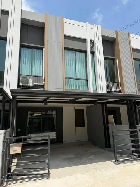 ให้เช่า Townhome 2 ชั้น 130 ตรม. 3 ห้องนอน พลีโน่ สุขุมวิท-บางนา 4 บ้านแต่งใหม่ ใกล้ Mega บางนา