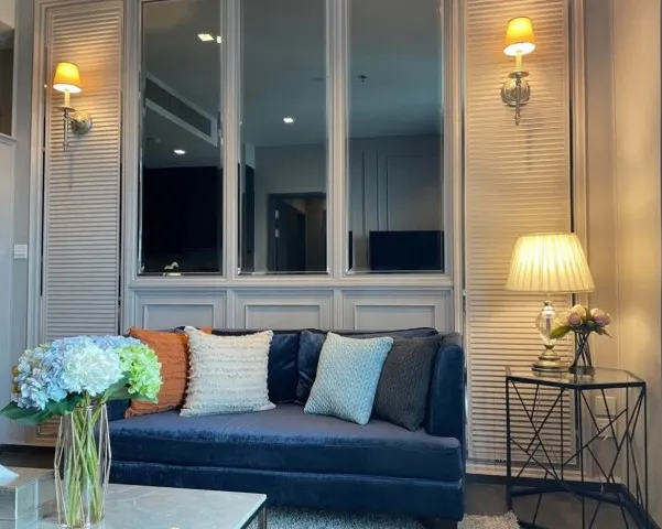 Edge Sukhumvit 23 19th Floor Corner Unit Fully Furnished Near BTS Asoke MRT Sukhumvit