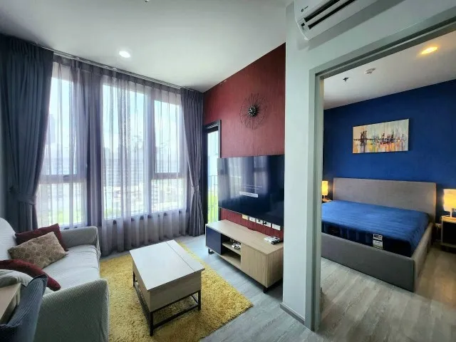 XT Ekkamai 9th Floor South Facing City View Fully Furnished Near BTS Ekkamai