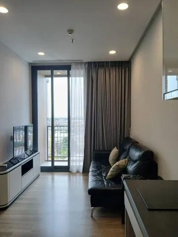 OKA HAUS Sukhumvit 36 14th Floor Fully Furnished Shuttle to BTS Thong Lo