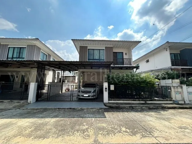 ลดราคา บ้านแฝด โมดิ วิลล่า บางบัวทอง บ้านสวย พร้อมอยู่ ใกล้ MRT สถานีคลองบางไผ่