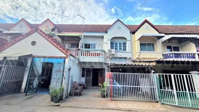 ทาวน์เฮ้าส์ 2 จอดในบ้าน บางเขน พหลโยธิน 54/1 ทำเลดี ใกล้ BTS สถานีสะพานใหม่