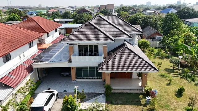 รีบจอง บ้านเดี่ยว 300 ตร.วา หมู่บ้านธรรมสุธีร์ ปทุมธานี ติดตั้งโซลาเซลล์ ประหยัดไฟ พร้อมอยู่