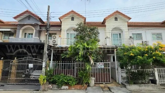 ทาวน์เฮ้าส์ 2 ชั้น สาทรแกรนด์วิลล์ กัลปพฤกษ์ บางแค สภาพดี ราคาถูก