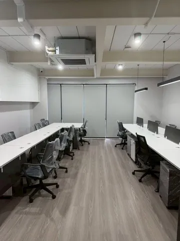 โฮมออฟฟิศ 4.5 ชั้น พร้อมลิฟท์ส่วนตัว ตกแต่งพร้อมใฃ้งาน โครงการ เดอะ ไพรด์ พัฒนาการ 30