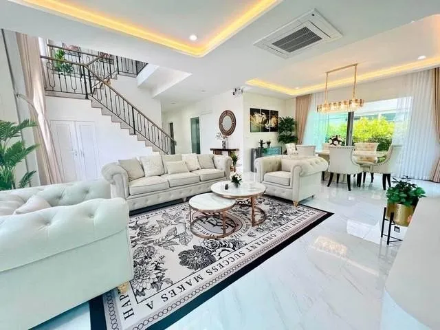 ให้เช่าบ้านเดี่ยว ย่านบางนา กม.5 หมู่บ้าน แกรนดิโอ บางนา ตกแต่งสวยพร้อมพักอาศัย