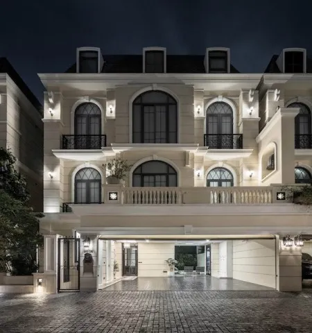 BH4408 ขายและเช่า Ultra Luxury House Ekkamai 22 บ้านเดี่ยวสุดหรูใจกลางเอกมัย 3.5 ชั้น พร้อมสระว่ายน้ำส่วนตัวและลิฟต์ Schindler