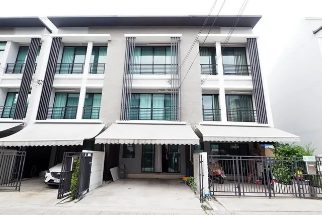 ให้เช่า ขาย ทาวน์โฮม บ้านกลางเมืองพระราม 9 รามคำแหง 39 ตกแต่งสวยพร้อมอยู่อาศัย
