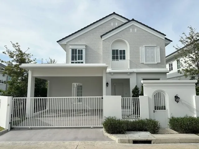 BH4464 ให้เช่าและขายบ้านเดี่ยวแปลงมุม ชัยพฤกษ์ บางนา กม.15 บ้านพร้อมเฟอร์นิเจอร์ มีสวนส่วนตัว ใกล้ Mega Bangna
