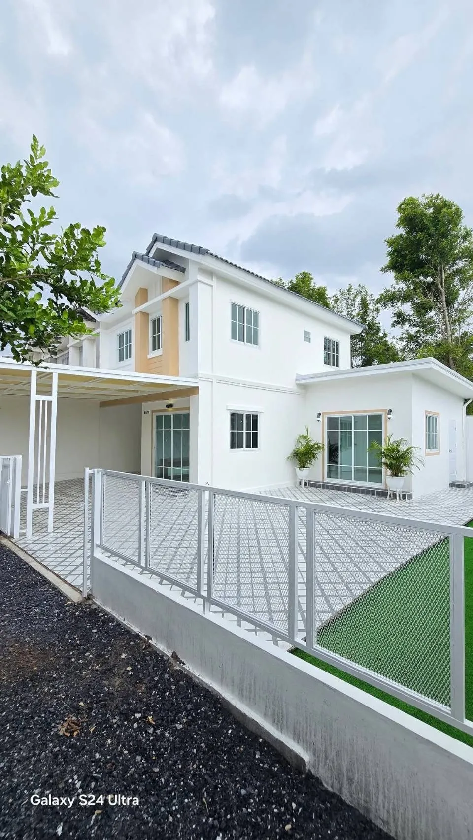 ขายบ้านแฝด 2 ชั้น พฤกษา 76 หลังมุมในส่วนตัว แปลงใหญ่ 45.9 ตร.ว. หลังบ้านติดสวนสาธารณะ