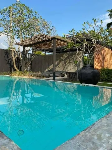ให้เช่า 50,000 บาท/เดือน 111 ตรว. #บ้านธารอิงดอย #หางดง พูลวิลล่าสวยชั้นเดียว บรรยากาศ ร่มรื่น​ #ใกล้กาดฝรั่ง #ใกล้โรงเรียนนานาชาติ