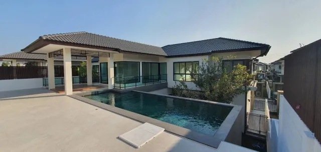 POOL VILLA ราคาพิเศษเพียง 8.9 ล้าน | #โซนสันกำแพง บ้านในโครงการ บ้านหรูพร้อมสระว่ายน้ำ บนทำเลสงบ เป็นส่วนตัว