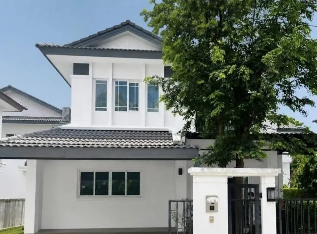 ขายเพียง 6.9 ล้าน #โซนแม่เหียะ บ้านเดี่ยว 2 ชั้น บ้านสวย พื้นที่ภายในโปร่งสบาย ทำเลดี บรรยากาศน่าอยู่