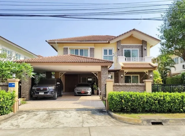 บ้านเดี่ยวหลังใหญ่ เฟอร์นิเจอร์ครบ พร้อมเข้าอยู่ ดอยสะเก็ด