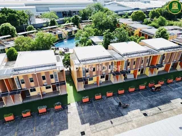 ขายรีสอร์ทระดับลงทุน Bangkok Grand Resort  ใจกลางซอยนัมเบอร์วัน ใกล้ ABAC บางนา
