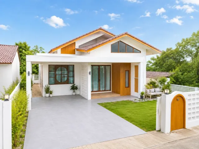 พานทอง ให้เช่าบ้านเดี่ยว 3นอน2น้ำใกล้องค์การบริหารส่วนตำบลมาบโป่ง 500 ม.67ตร.ว.100ตร.ม.เหมาะสำหรับครอบครัวที่ต้องการอยู่อาศัย เดินทางสะดวก