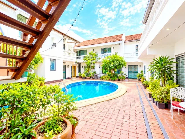 คฤหาสน์ โรงแรม 2–3 ชั้น Pool Villa 19นอน 19น้ำ หาดจอมเทียน 425ม. พัทยา 190ตร.วา 966ตร.ม. ตร.ม. พร้อมสระว่ายน้ำ