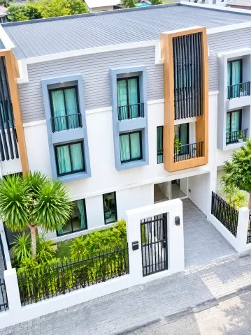 ใกล้ IMPACT เมืองทองธานี โฮมออฟฟิศ 3 ชั้น 3 ห้องนอน 3 ห้องน้ำ ติวานนท์ แจ้งวัฒนะ ใกล้ทางด่วนและรถไฟฟ้า  220 ตร.ม.  55 ตร.ว