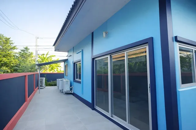 ปราจีนบุรี นิคม304  1.2 กม. ให้เช่าบ้านเดี่ยว 2นอน ท่าตูม ศรีมหาโพธิ น้ำไม่ท่วมสูง 5ม. ต่อเติมหลังคาโรงจอดรถ