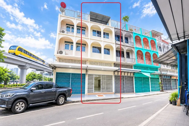 260927tawpnms ให้เช่า โรงแรม รพ.เวชธานี โรงแรม ให้เช่าอาคารพาณิชย์ 4 ชั้น ลาดพร้าว103-113 18ตร.ว.  280ตร.ม. 3-4นอน 3น้ำ  MRTบางกะปิ 598 ม.