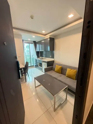 ปล่อยเช่า คอนโด Arcadia Beach Continental ห้องพร้อมเข้าอยู่ เพิ่ง Renovate ใหม่