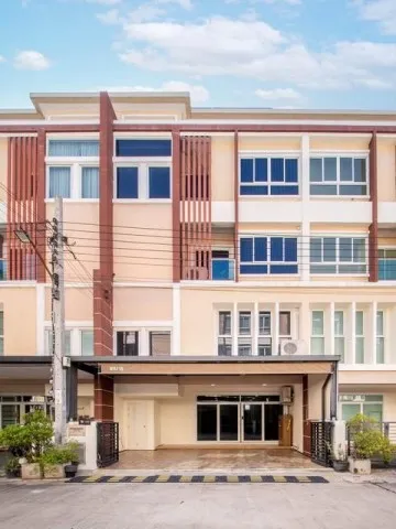 HS 2076 ขายทาวน์โฮม 4 ชั้น หมู่บ้านปรัชญาโฮม สาธุประดิษฐ์ 34 ย่านพระราม 3 พื้นที่ที่ไม่เคยน้ำท่วม ใกล้ Central พระราม 3