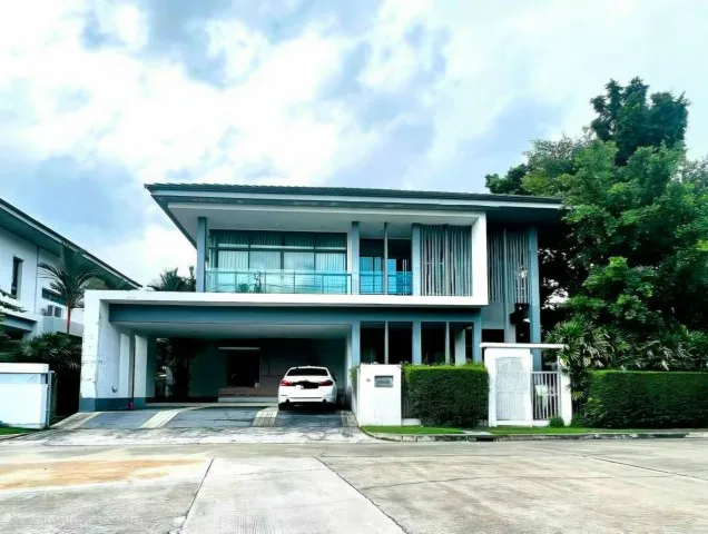 ขาย #บ้านเดี่ยว หมู่บ้านเศรษฐสิริ ศรีนครินทร์-พระราม 9 ถนนกรุงเทพกรีฑา ซอย 7 แยก 4 #ใกล้โรงเรียนนานาชาติไบรท์ตัน 095-164-2956  BE