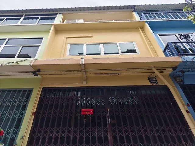 รหัสC7339 ให้เช่าอาคารพาณิชย์ 3ชั้น ถนนศรีบำเพ็ญ ถนนสาทร ถนนพระราม4 ใกล้MRT ลุมพีนี